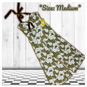 NWT: Unique Vintage X Smiley - Green Yin Yang Print Jumpsuit (SIZE MEDIUM)